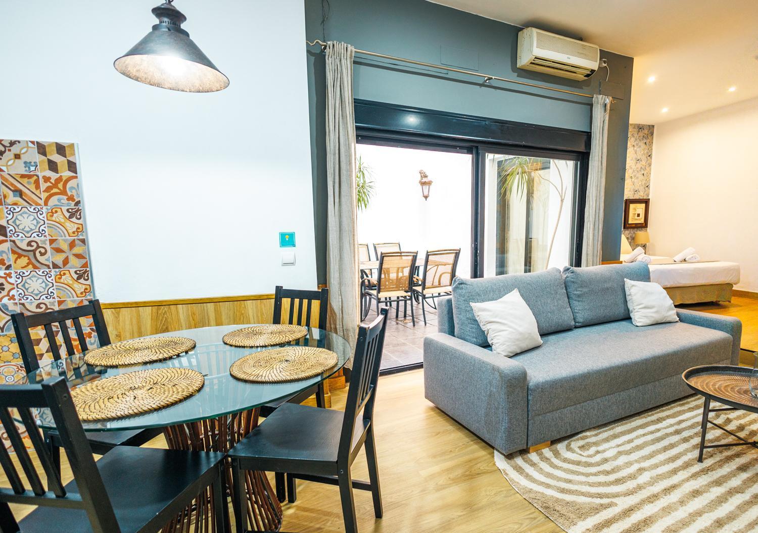 Apartamento Central เซบีญา ภายนอก รูปภาพ